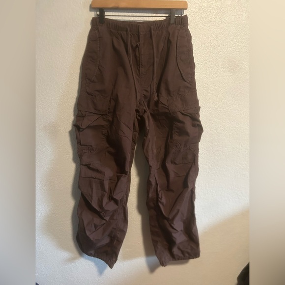 TNA Pants - Aritzia tna brown cargo pants